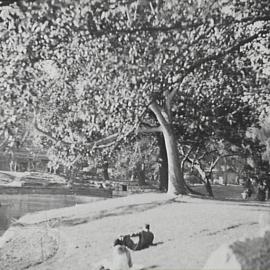 Victoria Park Lake reconditioned, corner Parramatta Road and City Road Broadway, 1934