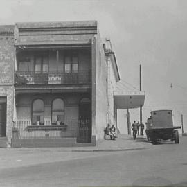 Terrace house in Pyrmont, corner Paternoster Row and Union Street Pyrmont, 1940