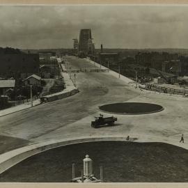 Print - Bradfield Highway approach to Sydney Harbour Bridge, circa 1932