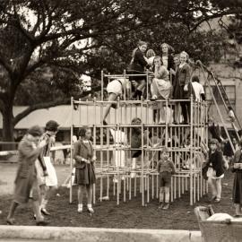 Jungle Bars, Camperdown Park Children's Playground, Australia Street Camperdown, 1935