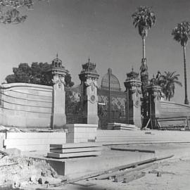 Palace Garden Gate, Royal Botanic Garden, Macquarie Street Sydney, 1962