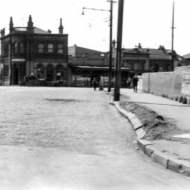 Road before re-alignment and re-surfacing, St Pauls Place Chippendale, 1939