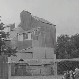 Sunshine Bread Company, Sarah Street Newtown, 1940