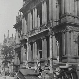 Removal of Sydney Town Hall Portico, George Street Sydney, 1934