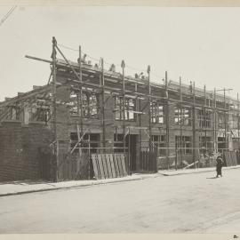 Print - Construction of the Municipal Council of Sydney Motor Garage, Darlinghurst, 1918