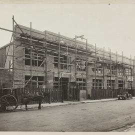 Print - Construction of the Municipal Council of Sydney Motor Garage, Darlinghurst, 1918