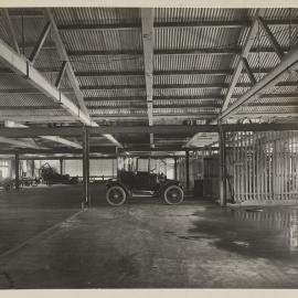 Print - Construction of the Municipal Council of Sydney Motor Garage, Darlinghurst, 1918