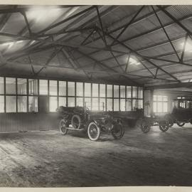 Print - Construction of the Municipal Council of Sydney Motor Garage, Darlinghurst, 1918