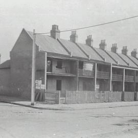 Print - Construction of the City Municipal Fruit Market Building Number 3 in Haymarket, 1910