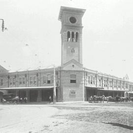 Print - Construction of the City Municipal Fruit Market Building Number 3 in Haymarket, 1911