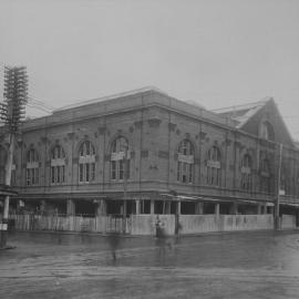 Print - Construction of the W P Manning Building, Haymarket, 1914