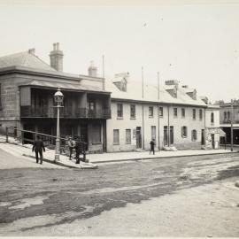 Print - Buildings on corner of Goulburn Street and Macquarie Street South, Surry Hills, circa 1906