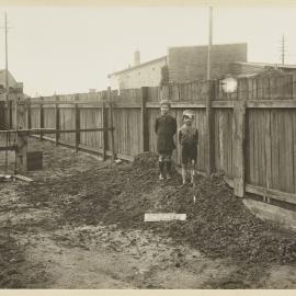 Print - Backyards in Salisbury Road Camperdown, 1922