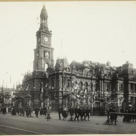 Print - Crowd outside Sydney Town Hall, George Street Sydney, 1920