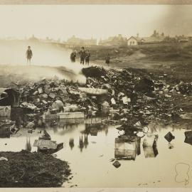 Print - Burning rubbish, Fowler's Tip, Camperdown, 1922