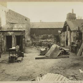 Print - Backyard and outbuildings in Goulburn Street Surry Hills, 1922