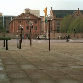 Completion of the pedestrian area Queens Square Sydney, 1988