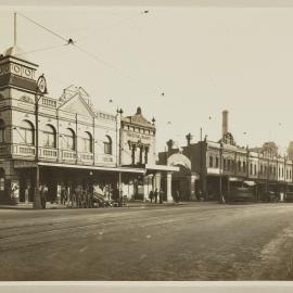 Print - Streetscape with Ryans Hotel, George Street West Chippendale, 1933