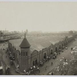 Print - Municipal Fruit and Vegetable Markets, Haymarket, circa 1920