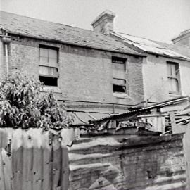 Rear of dilapidated houses in Hugo Street Redfern, 1955