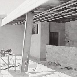 Construction of the kiosk at the Prince Alfred Park pool, Chalmers Street Surry Hills, 1958