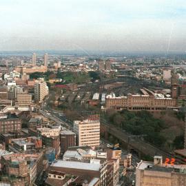 Aerial view over Sydney, 1984