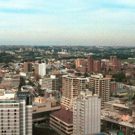 South easterly aerial view over Sydney, 1984