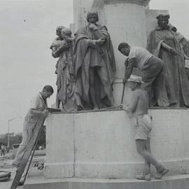 Cahill Expressway construction, repositioning Shakespeare Memorial Sculpture, Sydney, 1962