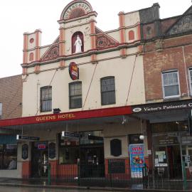 Queens Hotel, Enmore Road Newtown, 2008