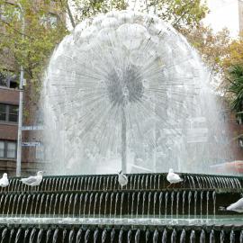 El Alamein Fountain Fitzroy Gardens, Macleay Street Kings Cross, 2003