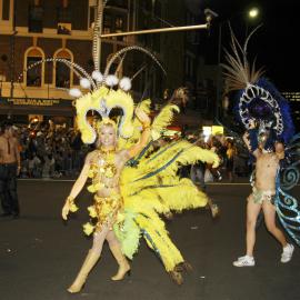Showgirl in yellow, Sydney Gay & Lesbian Mardi Gras (SGLMG), Taylor Square Darlinghurst, 2005