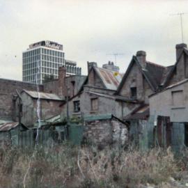 Woolloomooloo Redevelopment Project, dilapidated buildings, Forbes Street Woolloomooloo, 1975