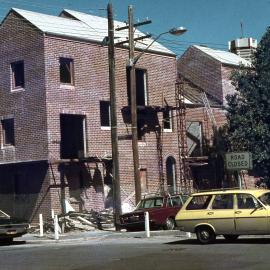 Woolloomooloo Redevelopment Project, construction of new houses, Forbes Woolloomooloo, 1981