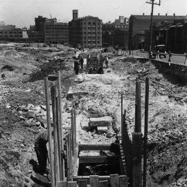 Construction of stormwater drain on Goulburn Street Surry Hills, circa 1920s