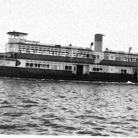 Showboat, ex car ferry KOONDOOLOO.