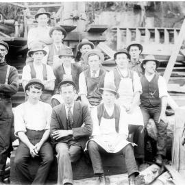 Shipwrights at Morrison & Sinclair, Balmain, 1924