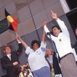Jenny Munro and Councillor Tsang at a Native Title rally, 1999