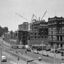 Demolition of Farmers & Graziers building for site of AMP Building, Alfred Street Circular Quay, 1950s