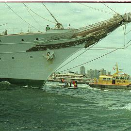 Aboriginal protest during the bi-centennial, Sydney Harbour, 1988
