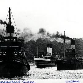 CURL CURL, aground with tugs, 31 March 1936.