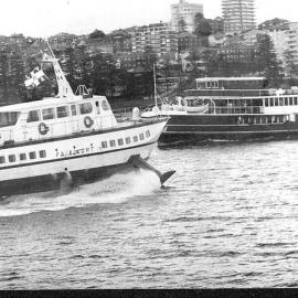 FAIRLIGHT (2), passes BARAGOOLA.