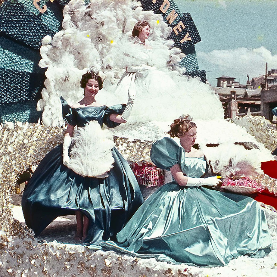 City of Sydney Council float in Waratah Festival parade, 1960 (A-00026030)