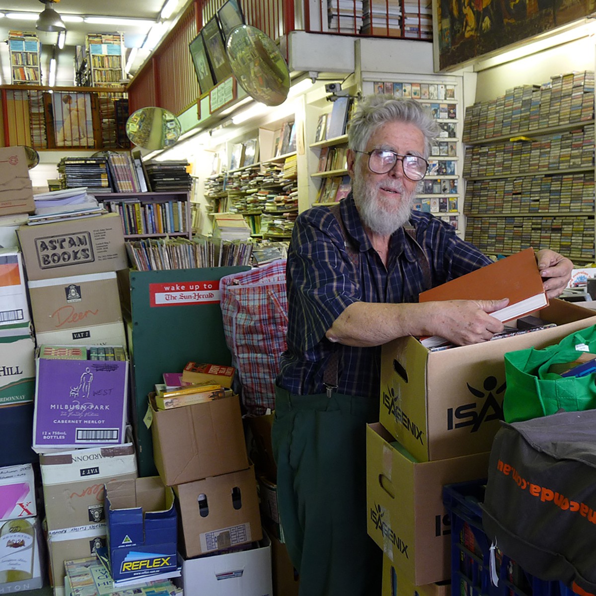 Bob Gould inside Gould's bookshop, King Street Newtown, 2008 by Patricia Baillie (A-00061297)