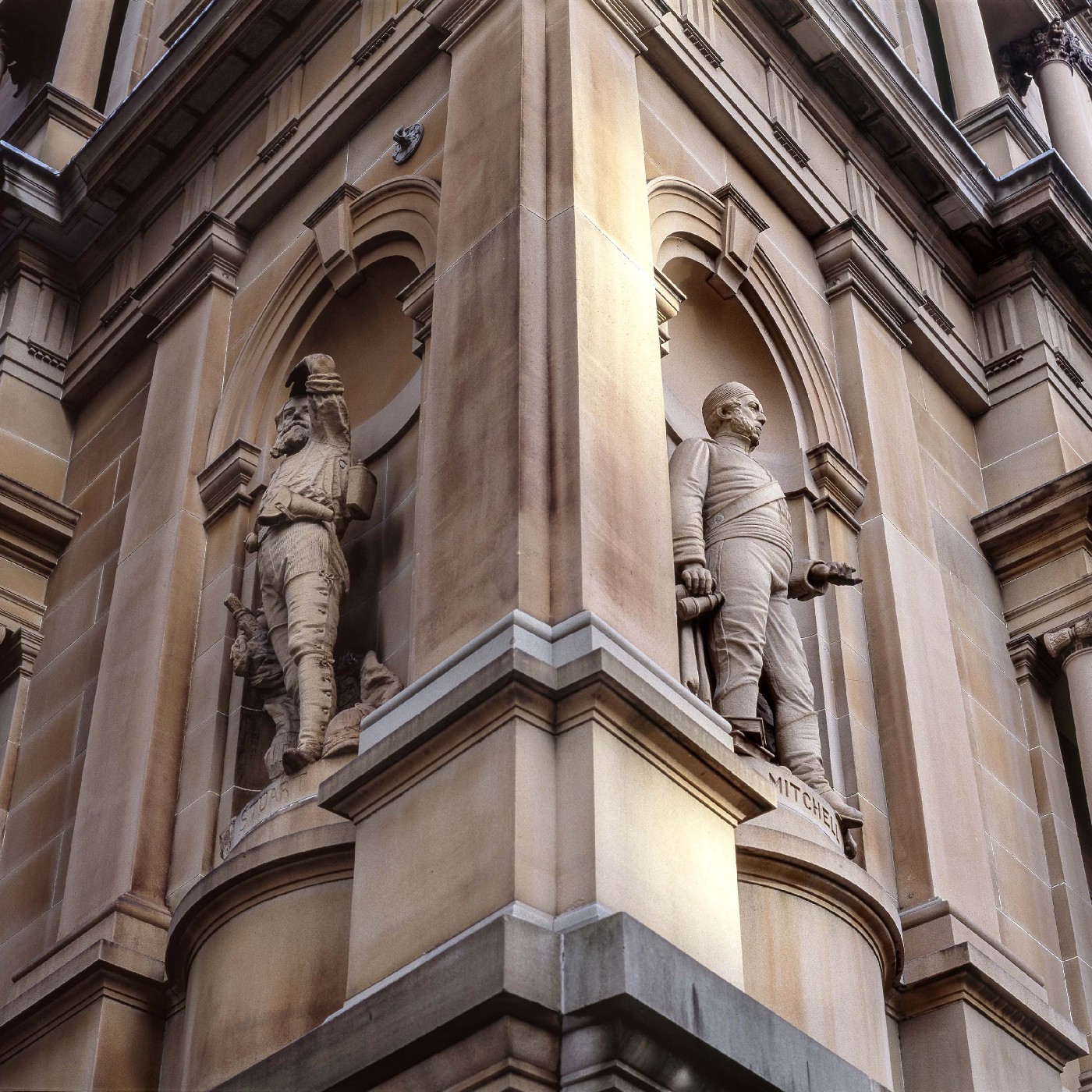 Sandstone statues, Lands Department Building, Bridge Street Sydney, 2001 by Gary Deirmendjian (A-00049637)