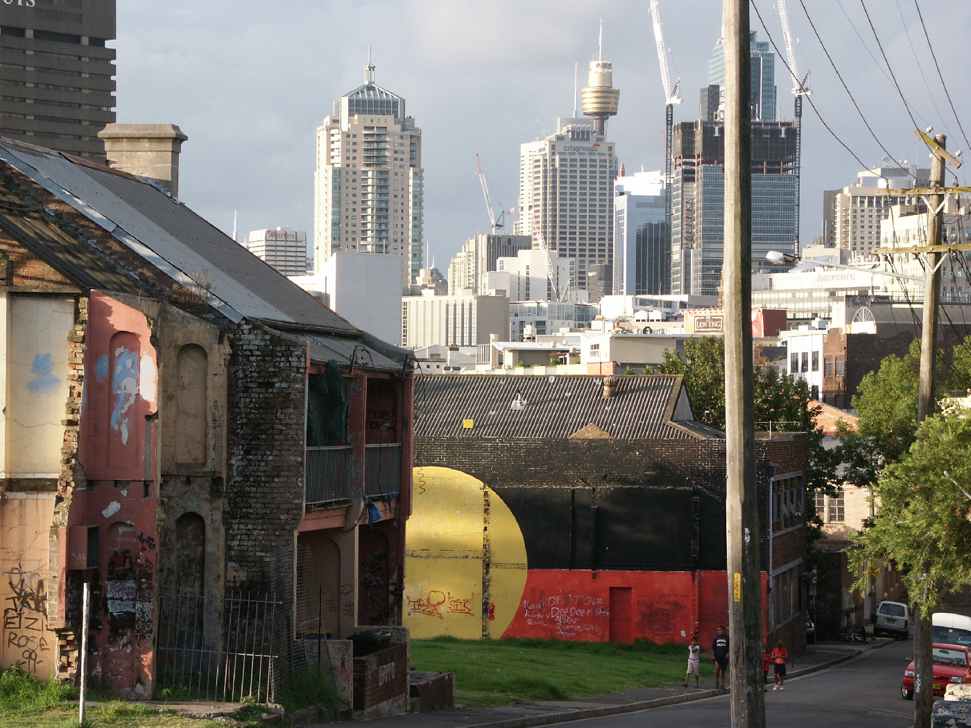 Aboriginal flag mural, Eveleigh Street Redfern, circa 2003 by Patricia Baillie (A-00054142)