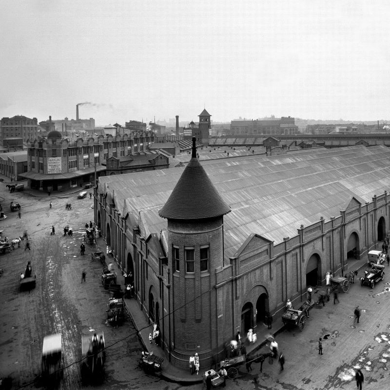 Fruit and vegetable markets, Haymarket, circa 1920 (A-01001328)