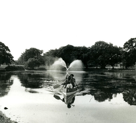 Lake Northam, Victoria Park Camperdown, 1990s 
(A-00033084) 