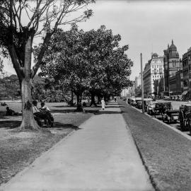 Glass Negative - Hyde Park, Sydney, 1922