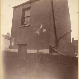 Print - Dwelling in Stephen Street Woolloomooloo, 1901