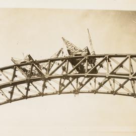 Close up of the centre of the arch meeting during construction, Sydney Harbour Bridge, 1930